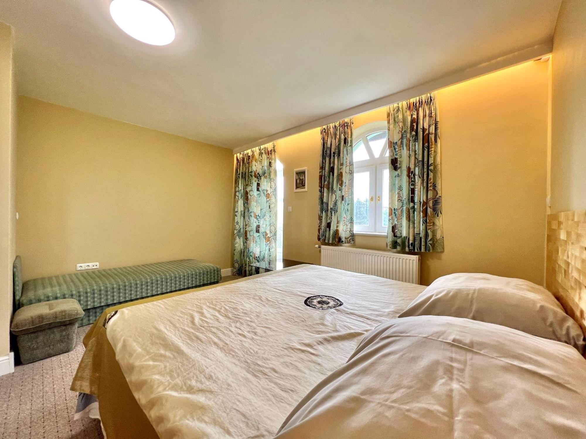 White House Zalakaros Hotel Luaran gambar